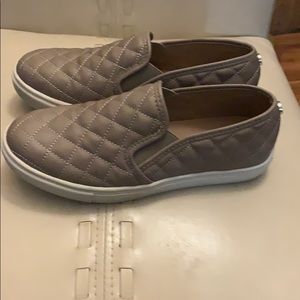 Steve Madden Taupe Slip-Ons Size 6.5M